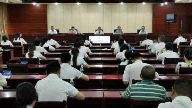 “小美女操逼xNXXCOM理响资阳”学习贯彻省委十二届三次全会和市委五届七次全会精神宣讲乐至报告会举行